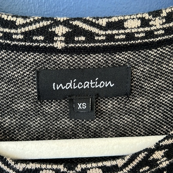 Indication Patterned Quarter Sleeve Length Mid-Length Sweater Dress - Picture 3 of 4